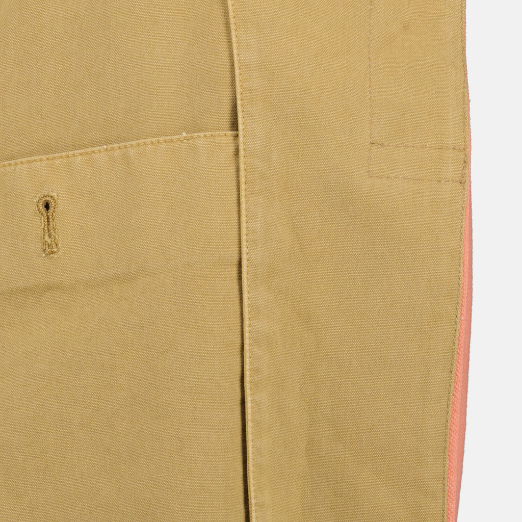 Imagen del abrigo de algodón acolchado rosa anaranjado de la marca Prada para mujer - Temporada Primavera-Verano 2026 - Vista Detallada_2