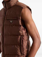 Image de l'article Doudoune sans manches en nylon de la marque Prada pour Homme - Saison Automne-Hiver 2025 - Vue détaillée_4