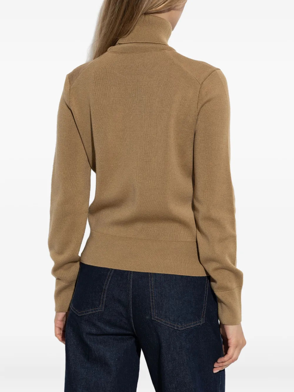 Immagine dell'articolo Maglione a collo alto Ami de coeur del marchio Ami PARIS per Donna - Stagione Autunno-Inverno 2025 - Vista Dettagliata_4