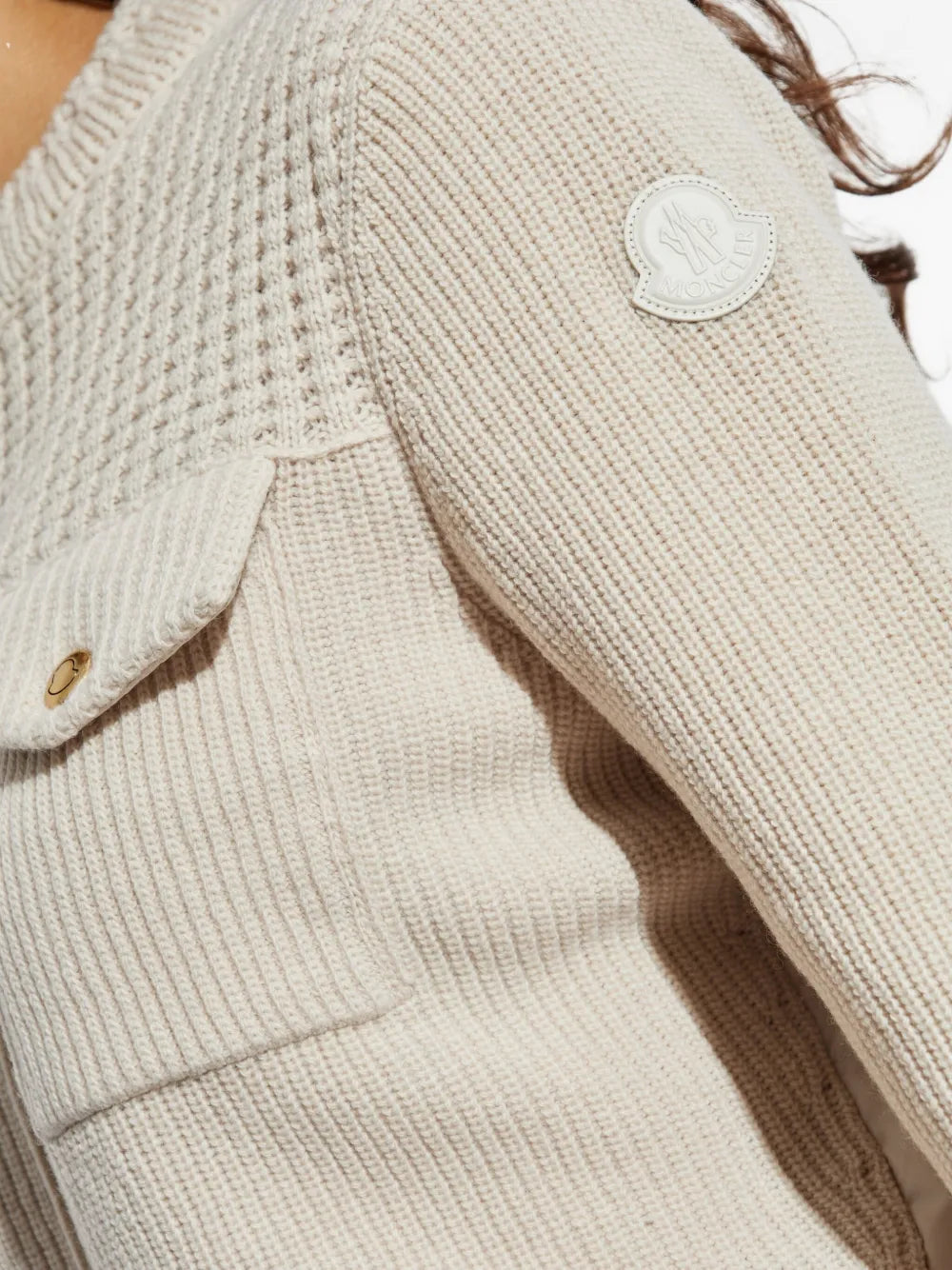 Imagen del artículo Chaqueta de lana de mezcla Moncler para mujer - Temporada Otoño-Invierno 2025 - Vista Detallada_5
