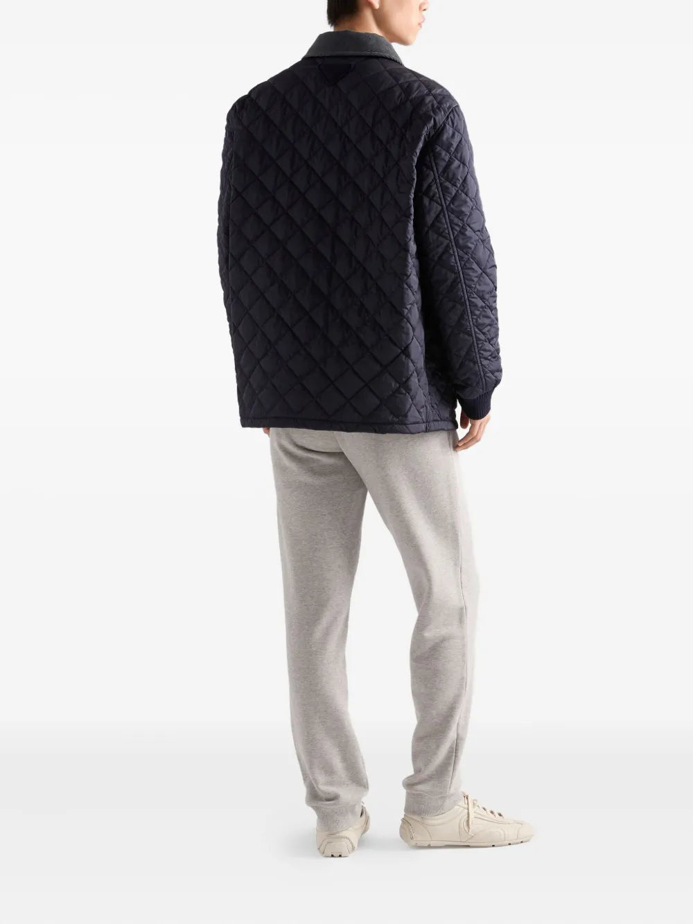 Image de l'article Veste matelassée de la marque Prada pour Homme - Saison Automne-Hiver 2025 - Vue détaillée_1