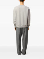 Bild des AMI-Herz-Sweatshirts der Marke Ami PARIS für Männer - Herbst-Winter 2025 - Detailansicht 4