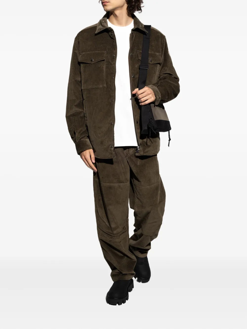 Image de l'article Veste matelassée Ambroisie de la marque Moncler pour Homme - Saison Automne-Hiver 2025 - Vue de Dos