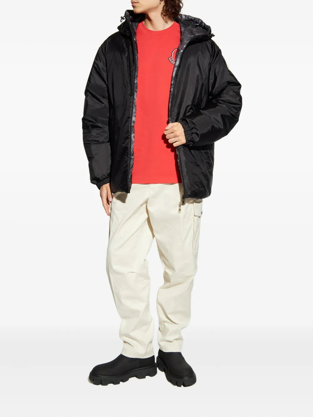 Image de l'article Doudoune Aubepine de la marque Moncler pour Homme - Saison Automne-Hiver 2025 - Vue de Dos