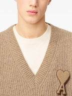 Image de l'article Pull College de la marque Ami PARIS pour Unisex - Saison Automne-Hiver 2025 - Vue détaillée_5