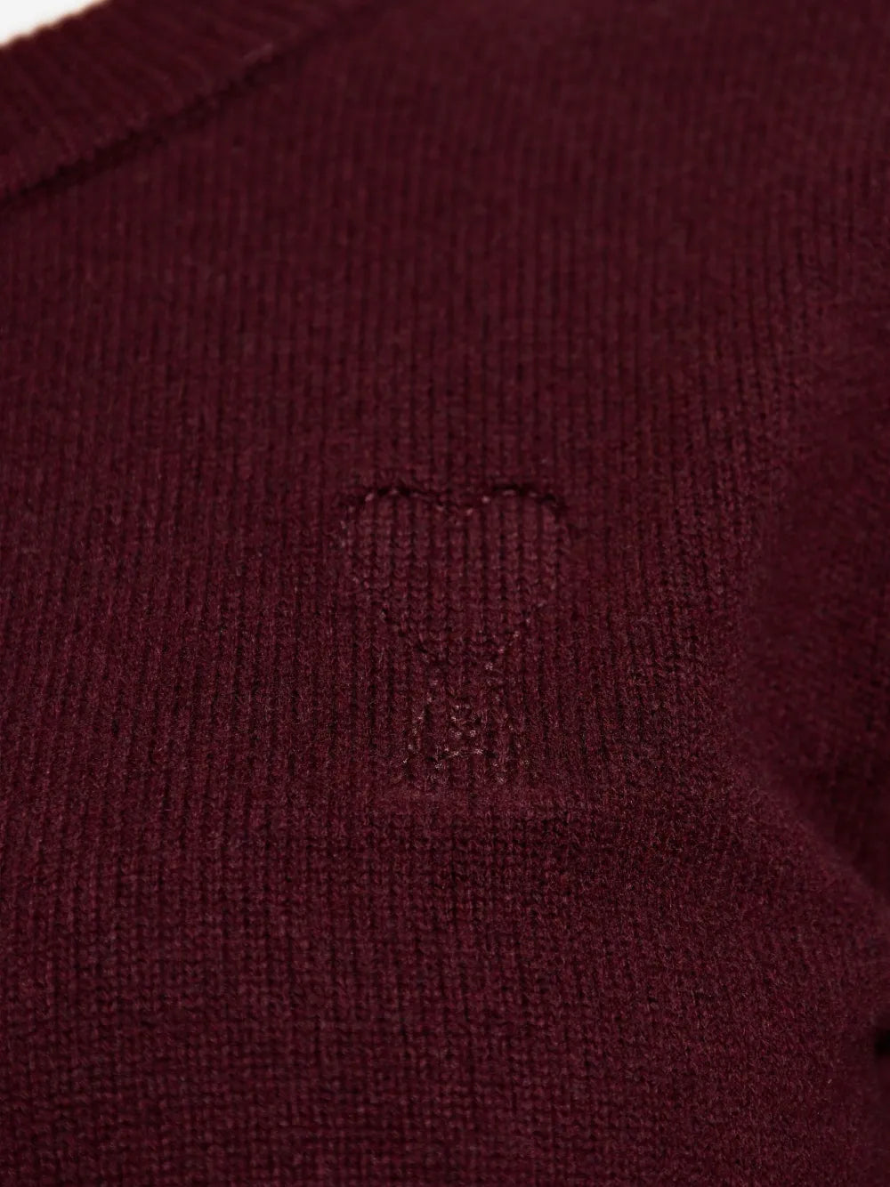 Image de l'article Cardigan AMI de coeur de la marque Ami PARIS pour Femme - Saison Automne-Hiver 2025 - Vue détaillée_5