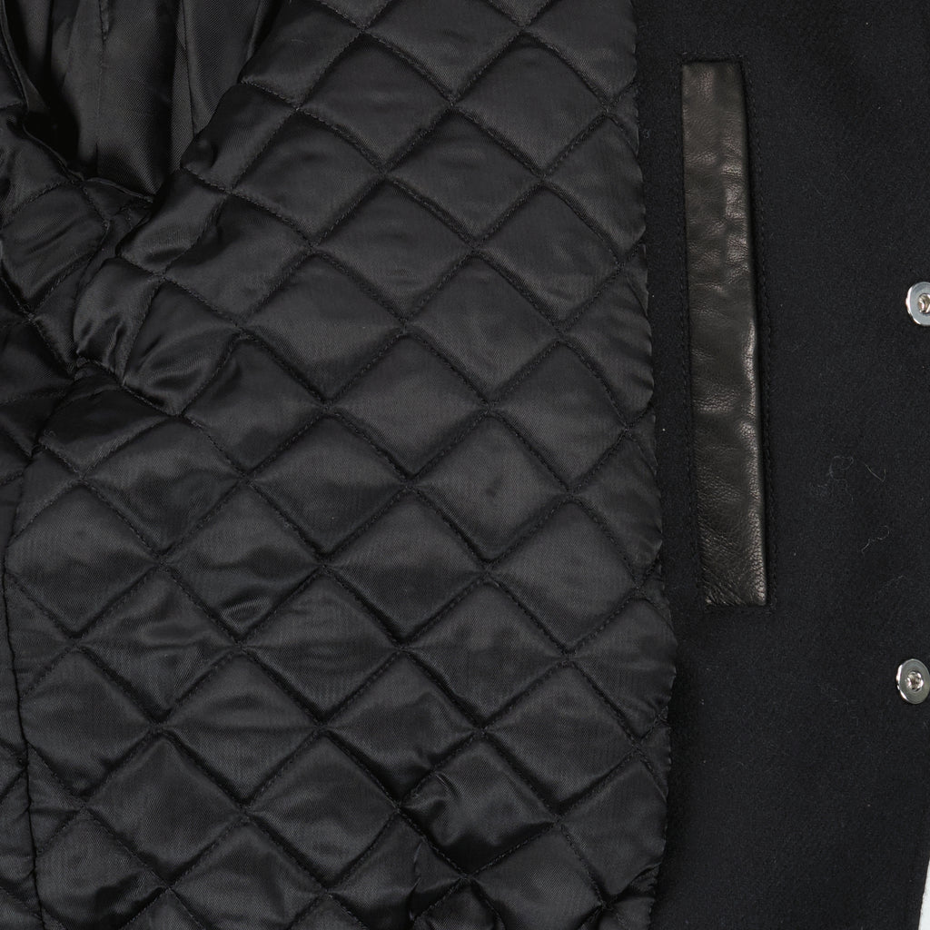 Image of the black two-tone bomber jacket by Givenchy for men - Spring-Summer 2026 - Detailed view 2