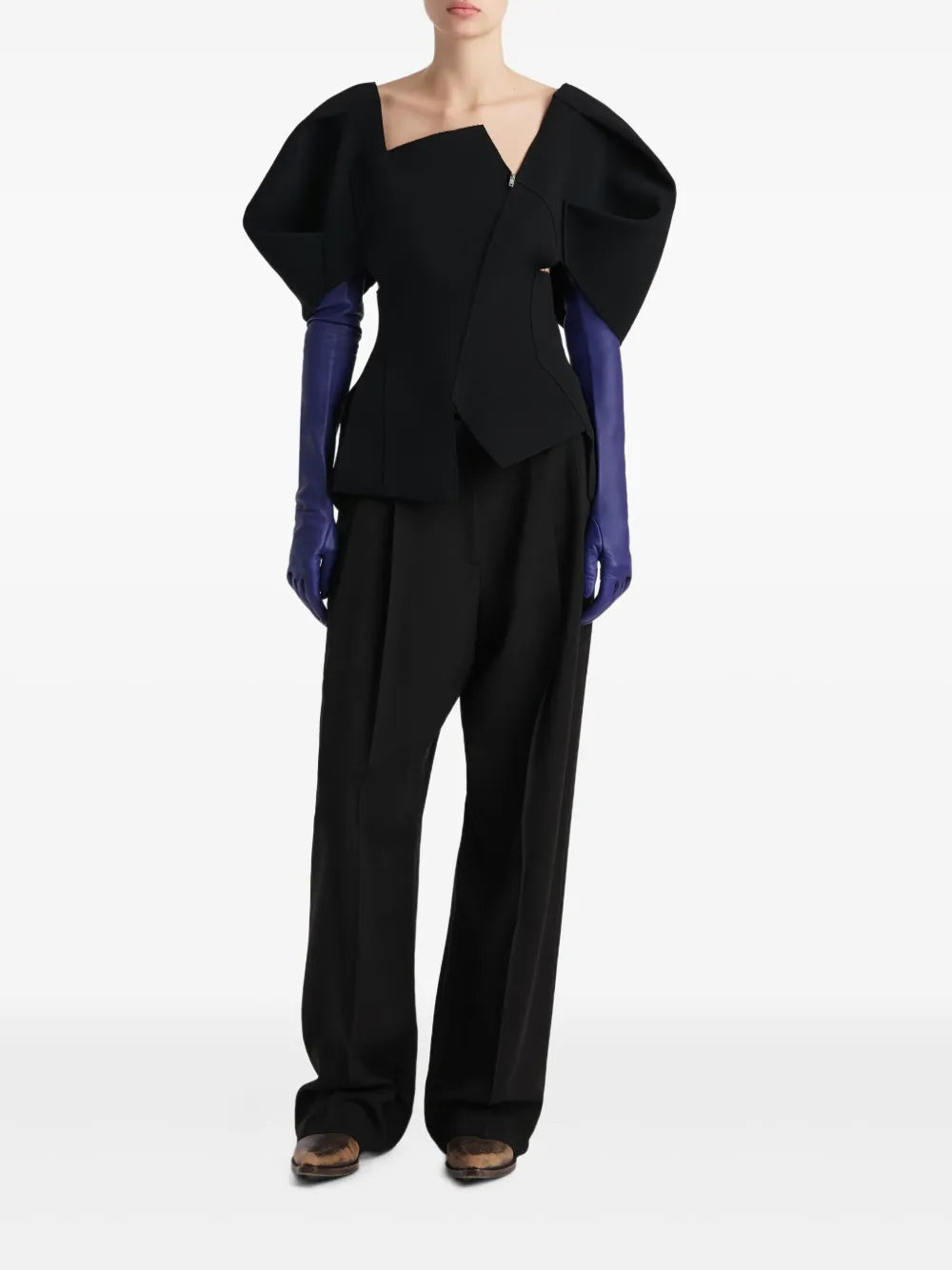 Image de l'article Top Quan de la marque Khaite pour Femme - Saison Automne-Hiver 2025 - Vue de Dos