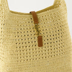 Handtaschen und schultertaschen Sac hobo en raphia Saint Laurent Beige Femme