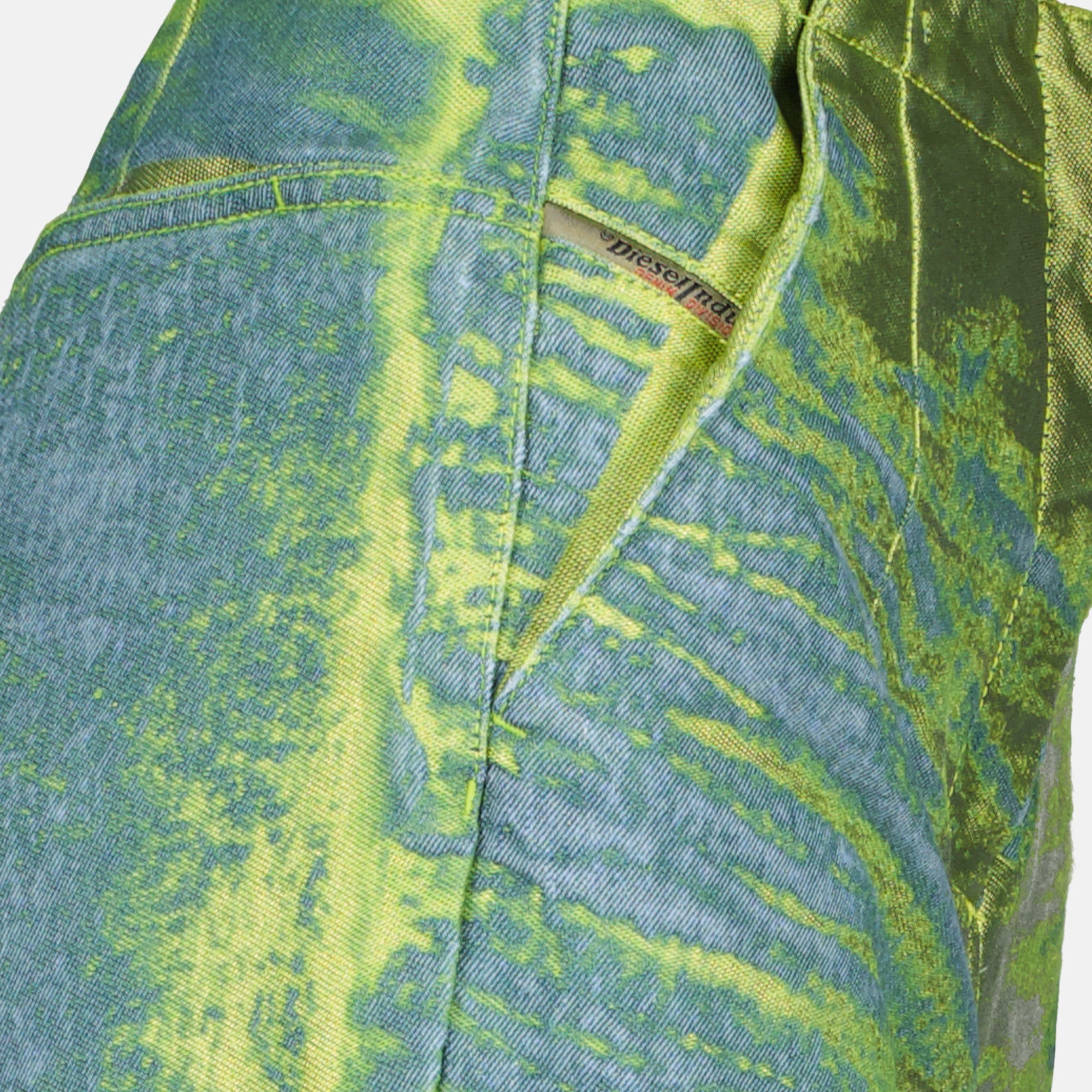 Image of the D-Drelian slim jeans in green by Diesel for Women - Spring-Summer 2026 - Detailed View 2