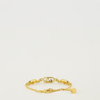 Imagen del brazalete O'Lock dorado de la marca Fendi para Mujer - Temporada Otoño-Invierno 2025 - Vista Trasera