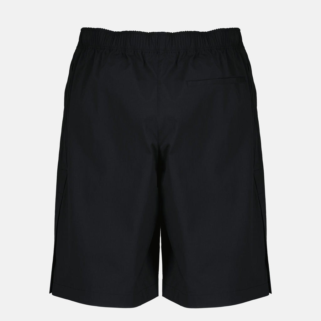 Immagine dei pantaloni corti neri Dior Montaigne del marchio Dior per Uomo - Stagione Primavera-Estate 2026 - Vista Posteriore