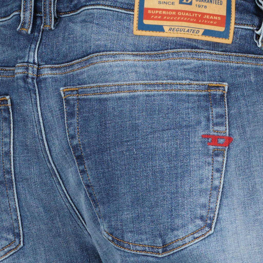 Immagine dei Jean Sleenker 1979 L.32 del marchio Diesel per Uomo - Stagione Autunno-Inverno 2025 - Vista Dettagliata 3