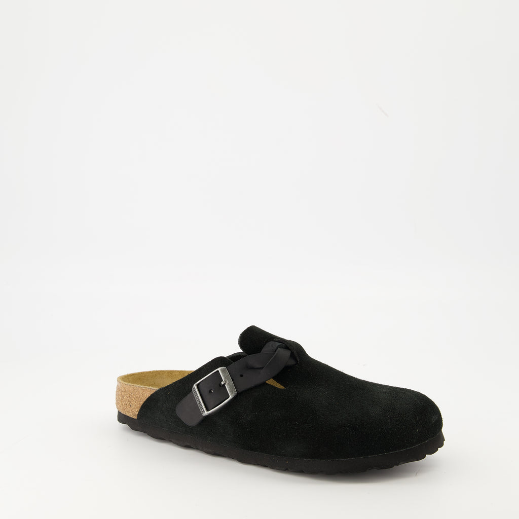 Image of the Birkenstock Boston Mules for Women - Autumn-Winter 2025 Season - Three-quarter front right view