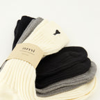 Image de l'article Lot de chaussettes Ami de Coeur de la marque Ami PARIS pour Unisex - Saison Automne-Hiver 2025 - Vue détaillée_1