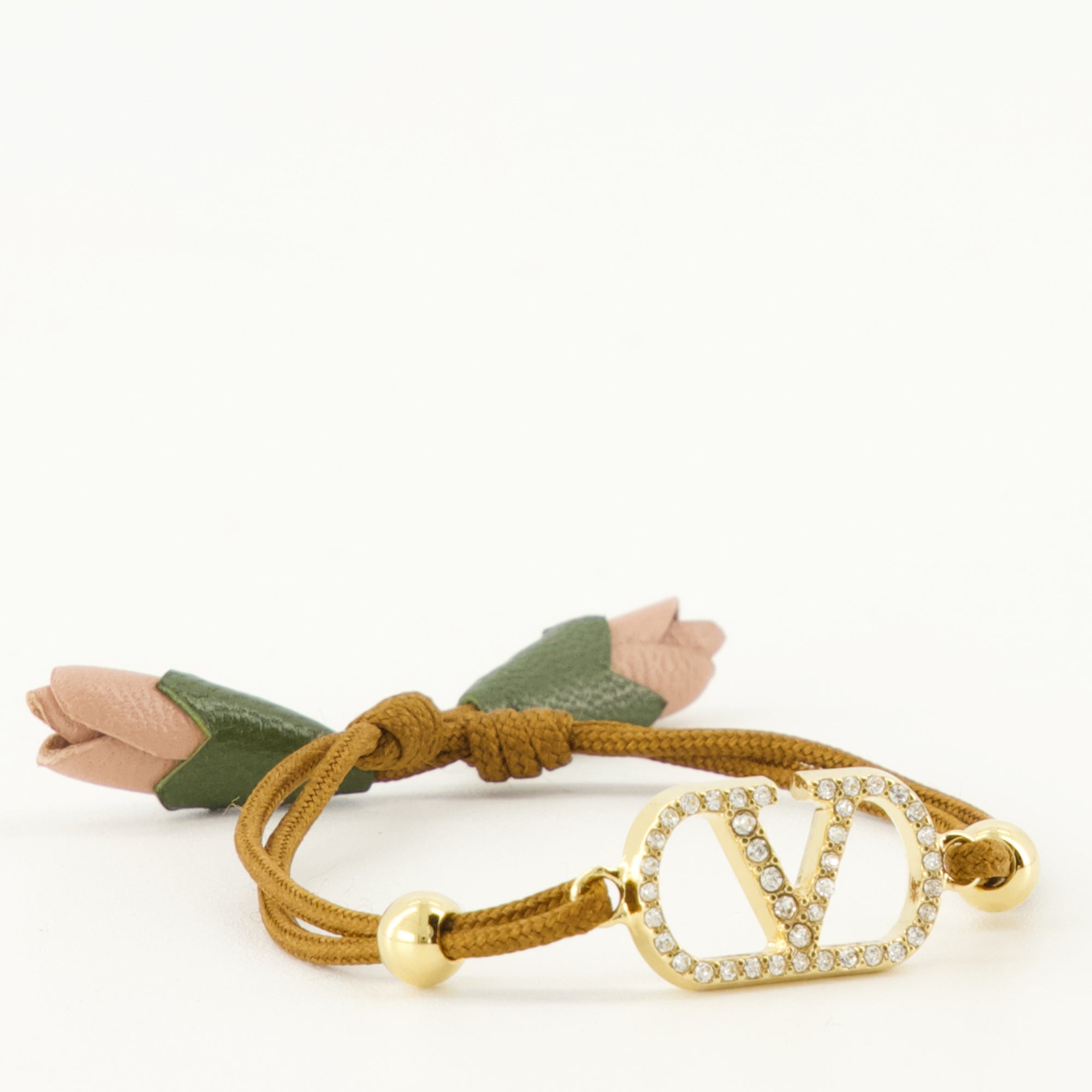 Image de l'article Bracelet Vlogo avec cordon marron de la marque Valentino Garavani pour Femme - Saison Printemps-Été 2026 - Vue détaillée_2