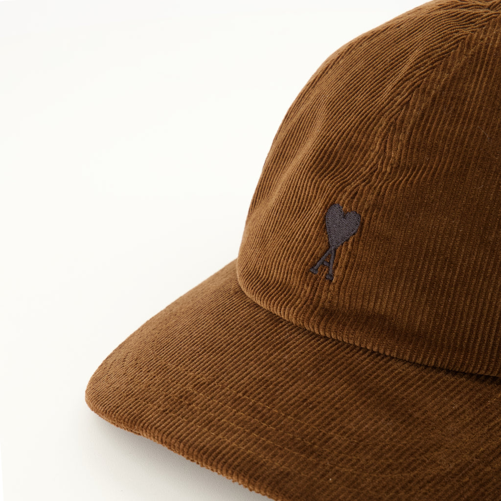 Chapeaux, casquettes et bonnets Cappello in Velluto Marrone Ami PARIS Marron Unisexe