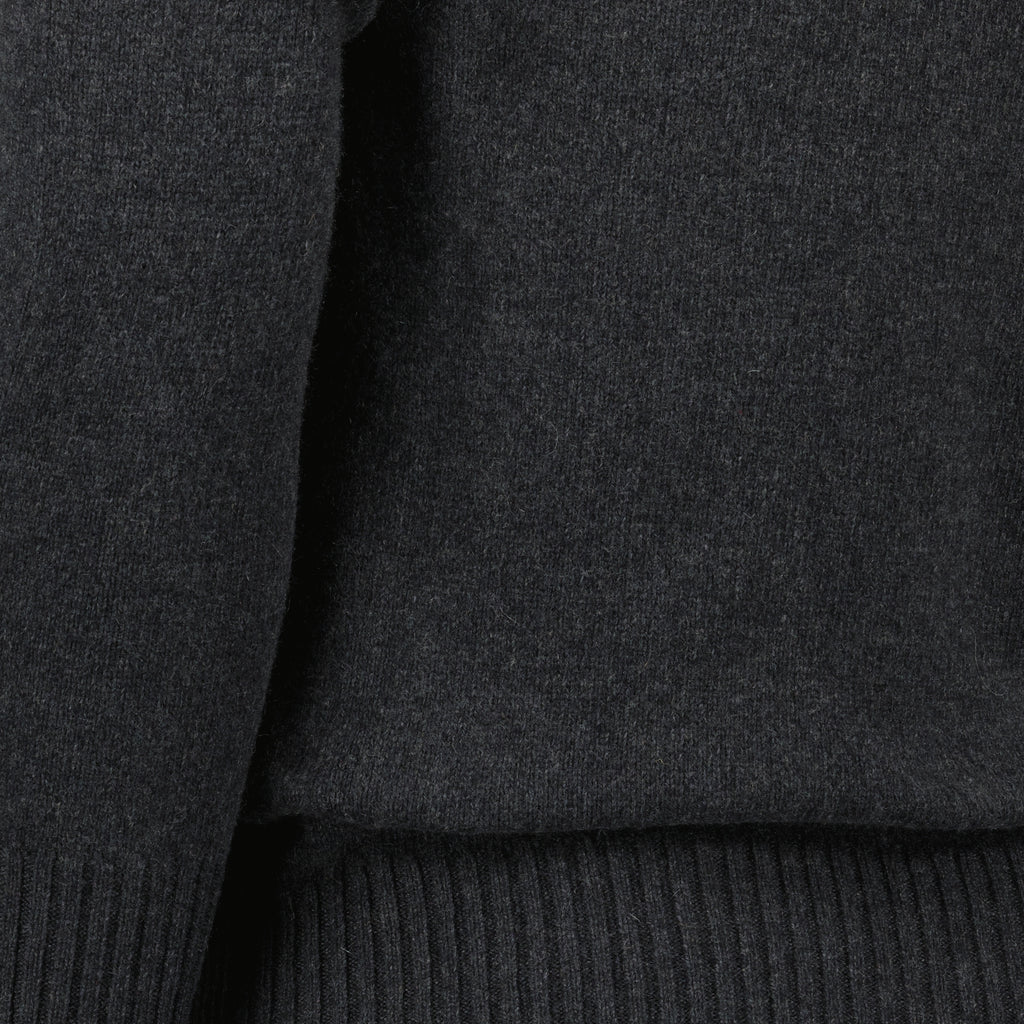 Image de l'article Col roulé Ami de coeur de la marque Ami PARIS pour Homme - Saison Automne-Hiver 2025 - Vue détaillée_5