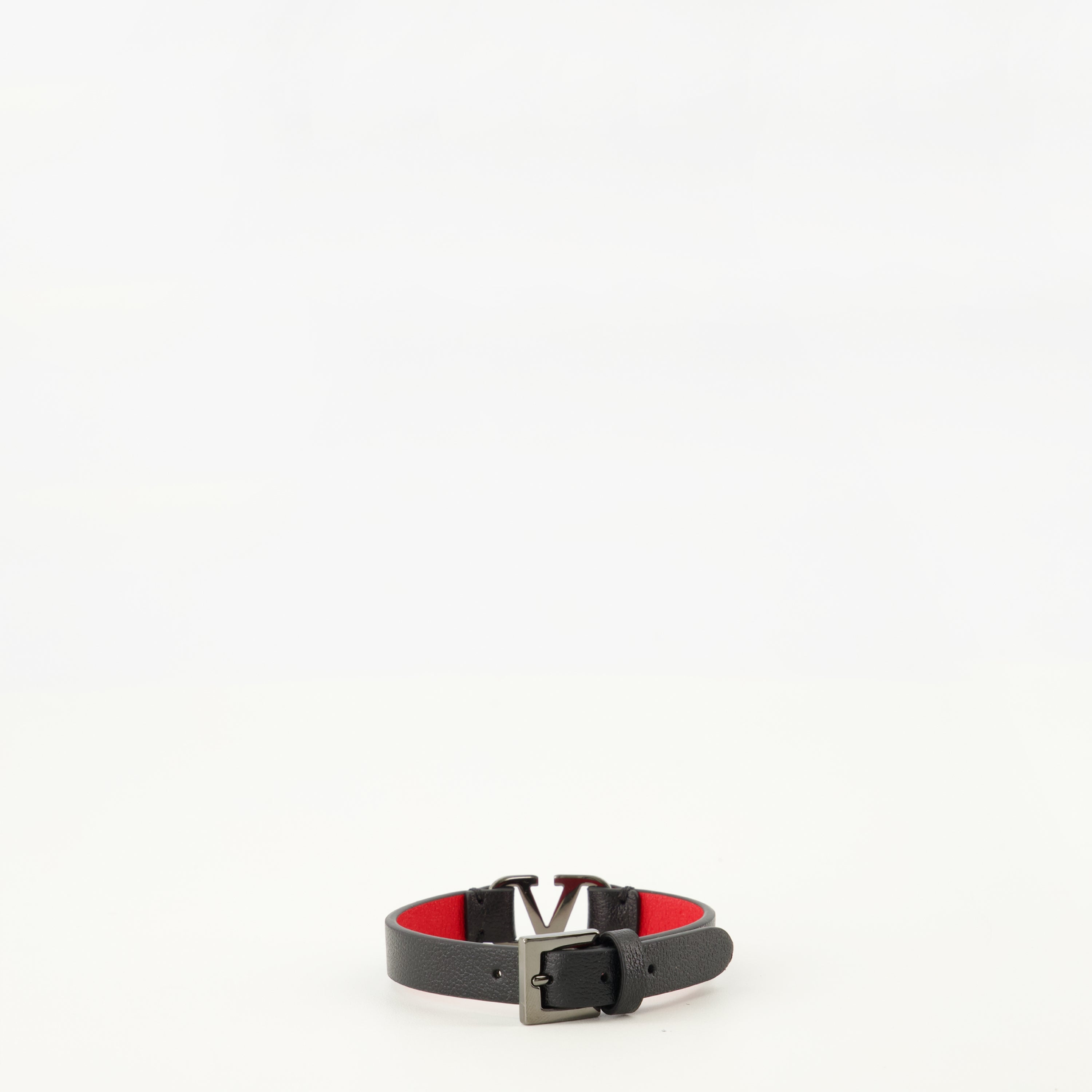 Image de l'article Bracelet Vlogo noir de la marque Valentino Garavani pour Homme - Saison Printemps-Été 2026 - Vue de Dos