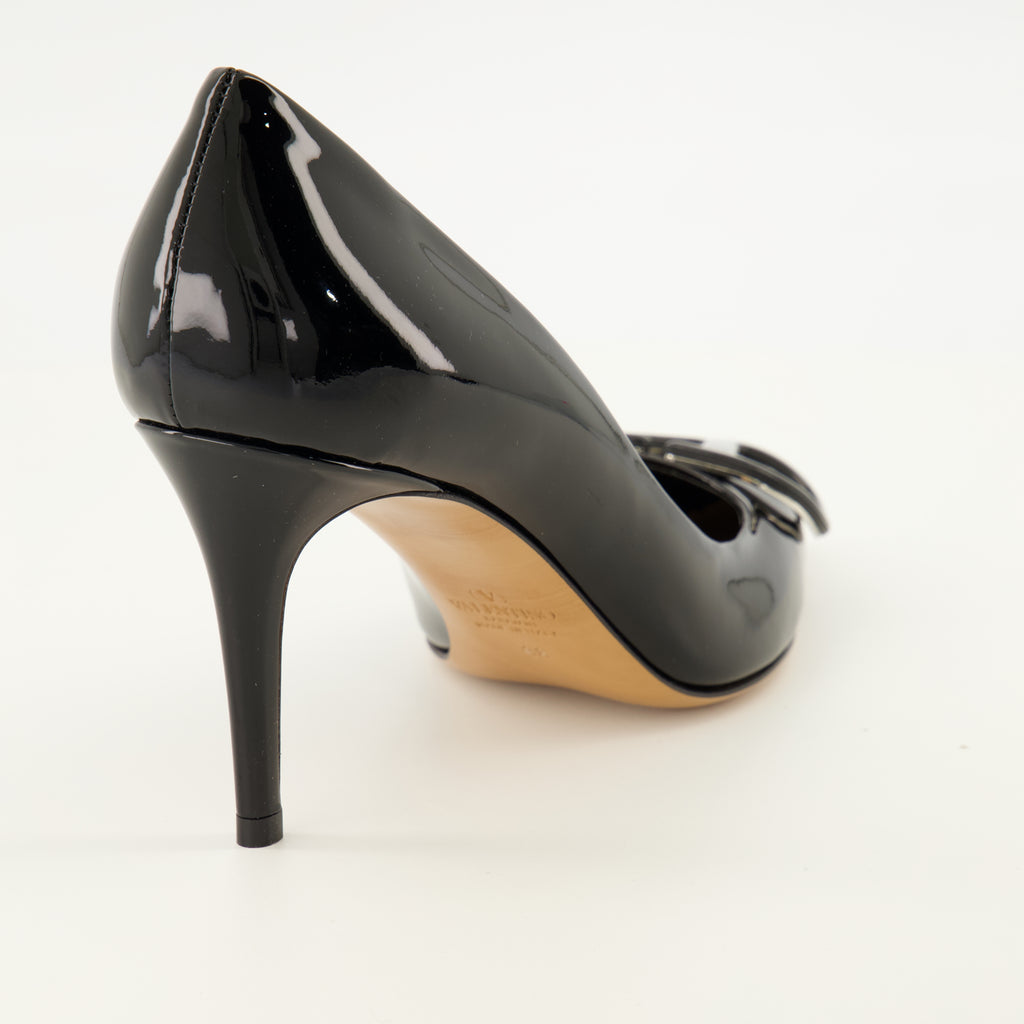 Escarpins Sapatos de Salto Preto em Pele Patente VLogo Valentino Garavani Noir Femme