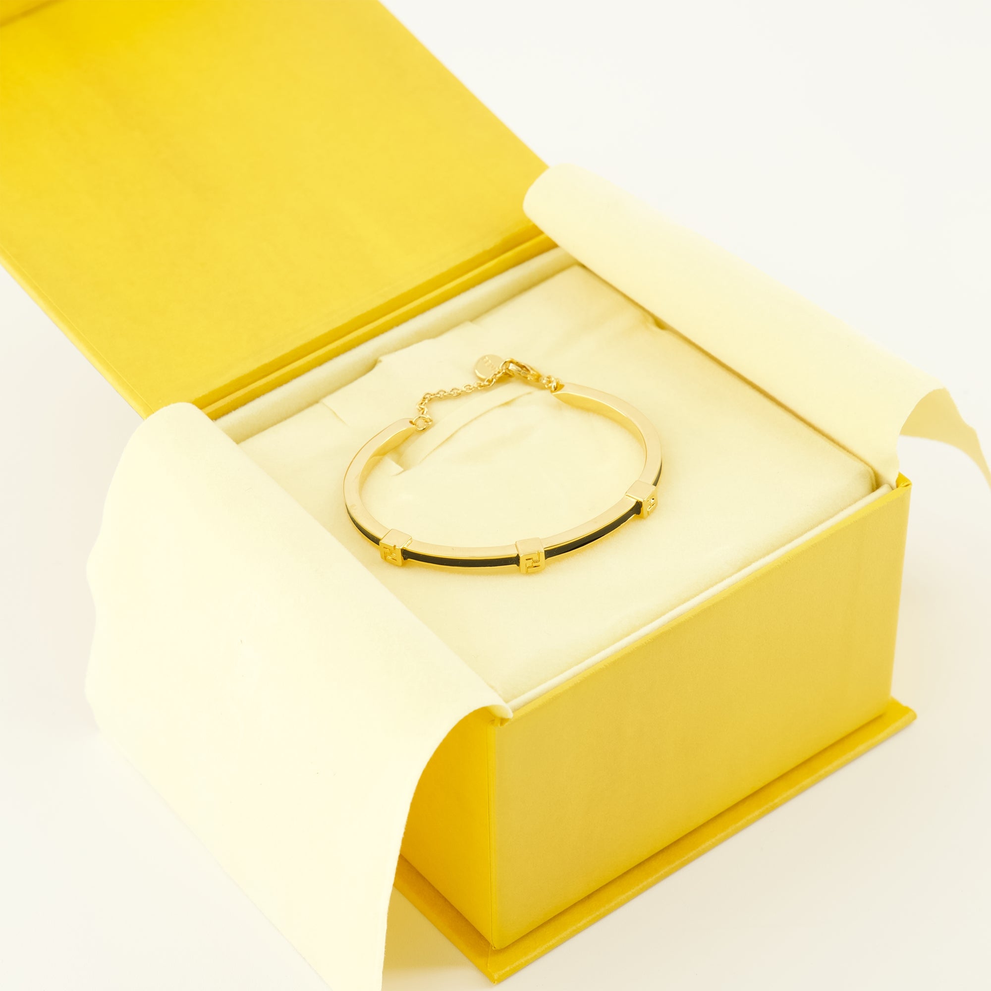 Image de l'article Bracelet Forever fendi doré et noir de la marque Fendi pour Femme - Saison Printemps-Été 2026 - Vue détaillée_3