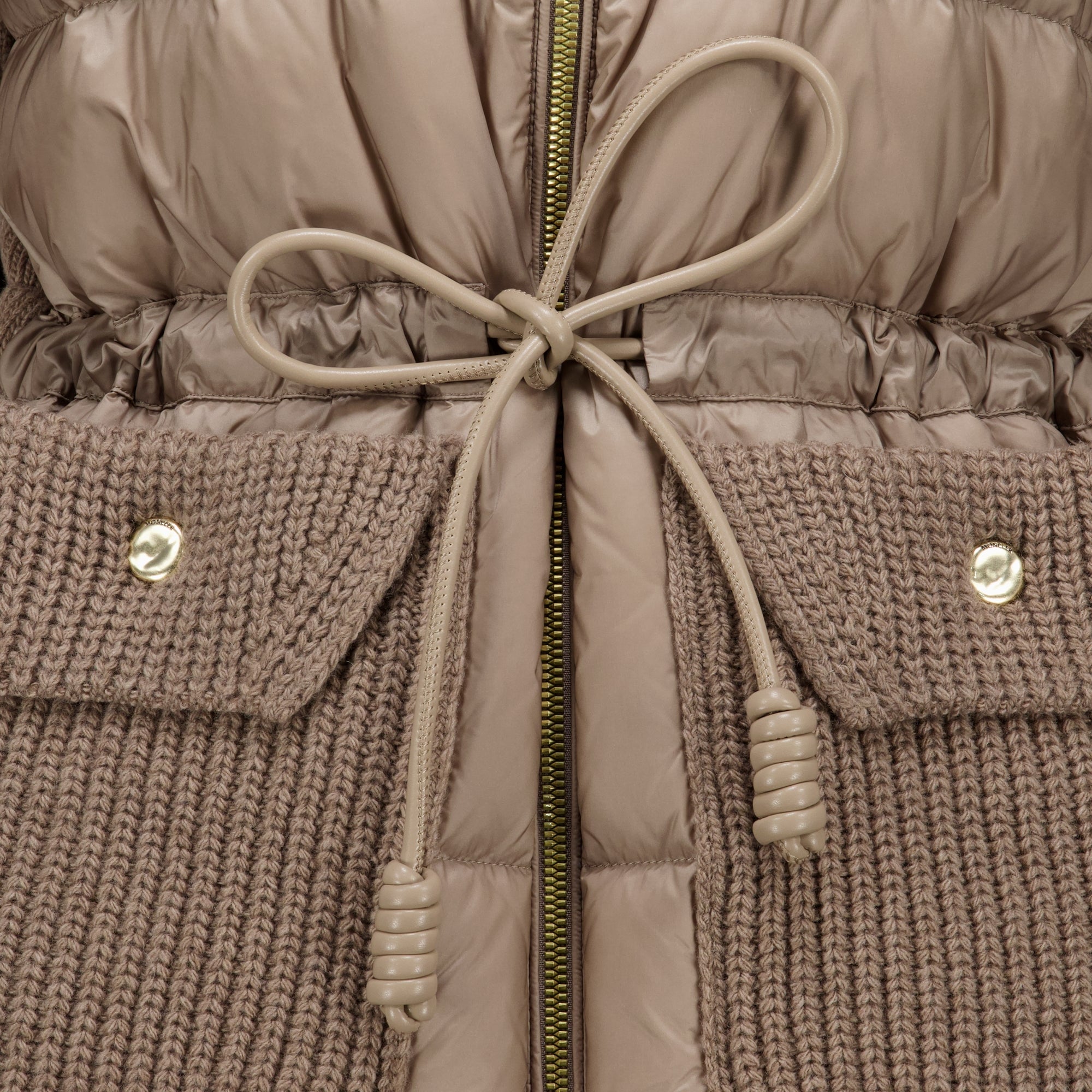 Vestes Cardigan zippé avec ceinture beige Moncler Beige Femme
