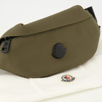 Immagine della borsa a fanny pack Durance kaki del marchio Moncler per Uomo - Collezione Primavera-Estate 2026 - Vista Dettagliata_2