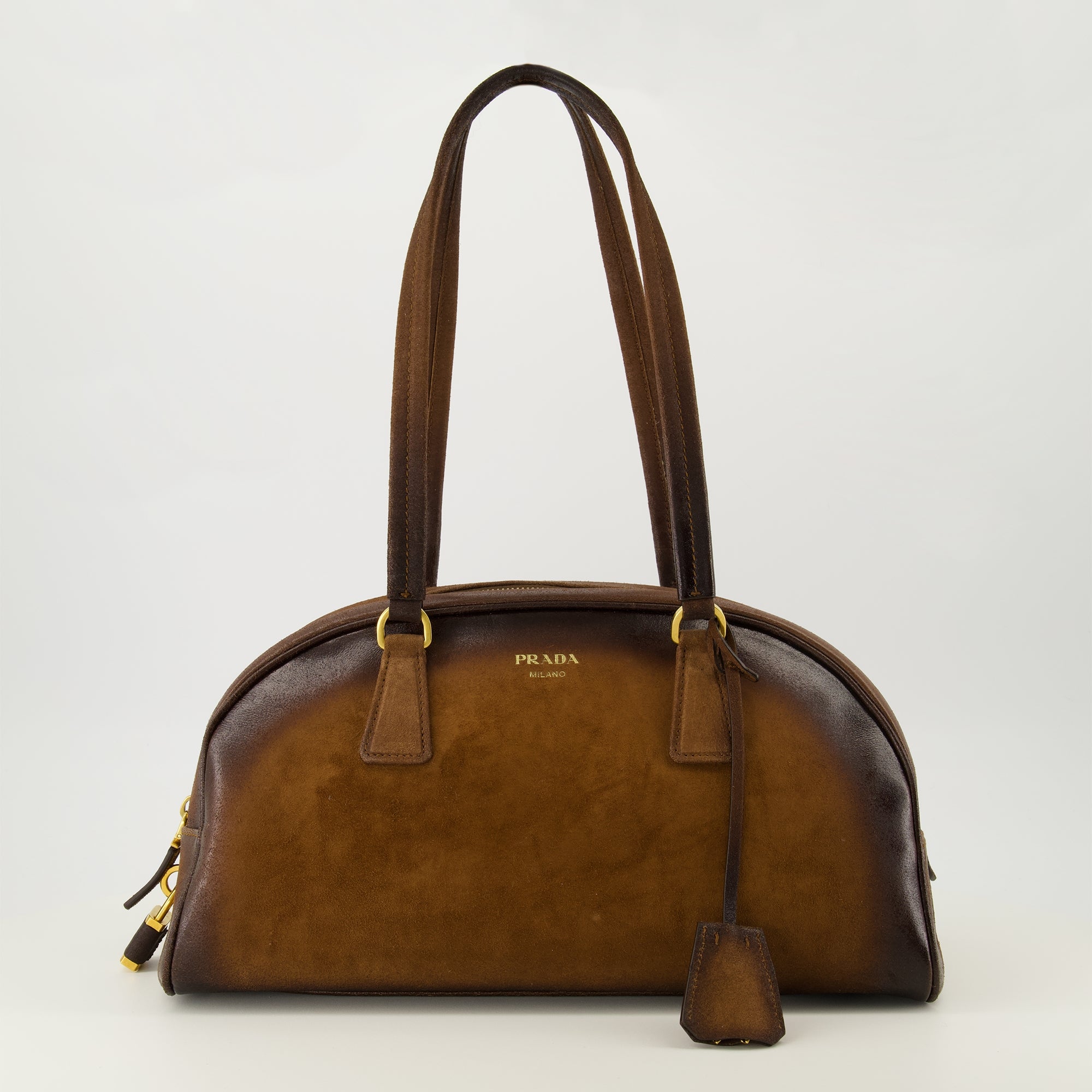 Image de l'article Sac Bowling de la marque Prada pour Femme - Saison Automne-Hiver 2025 - Vue de Face