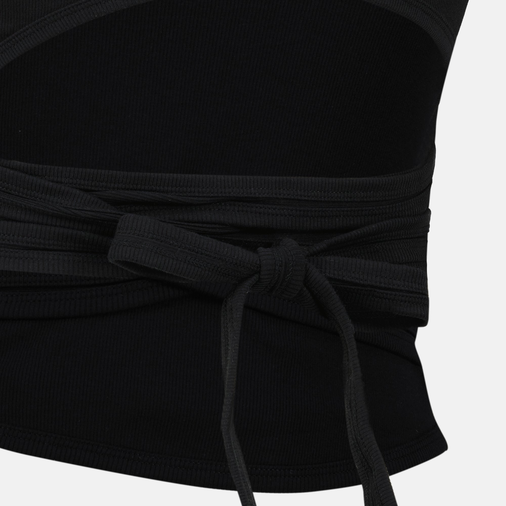 Image de l'article Top T-Bunny tail noir de la marque Diesel pour Femme - Saison Printemps-Été 2026 - Vue détaillée_2