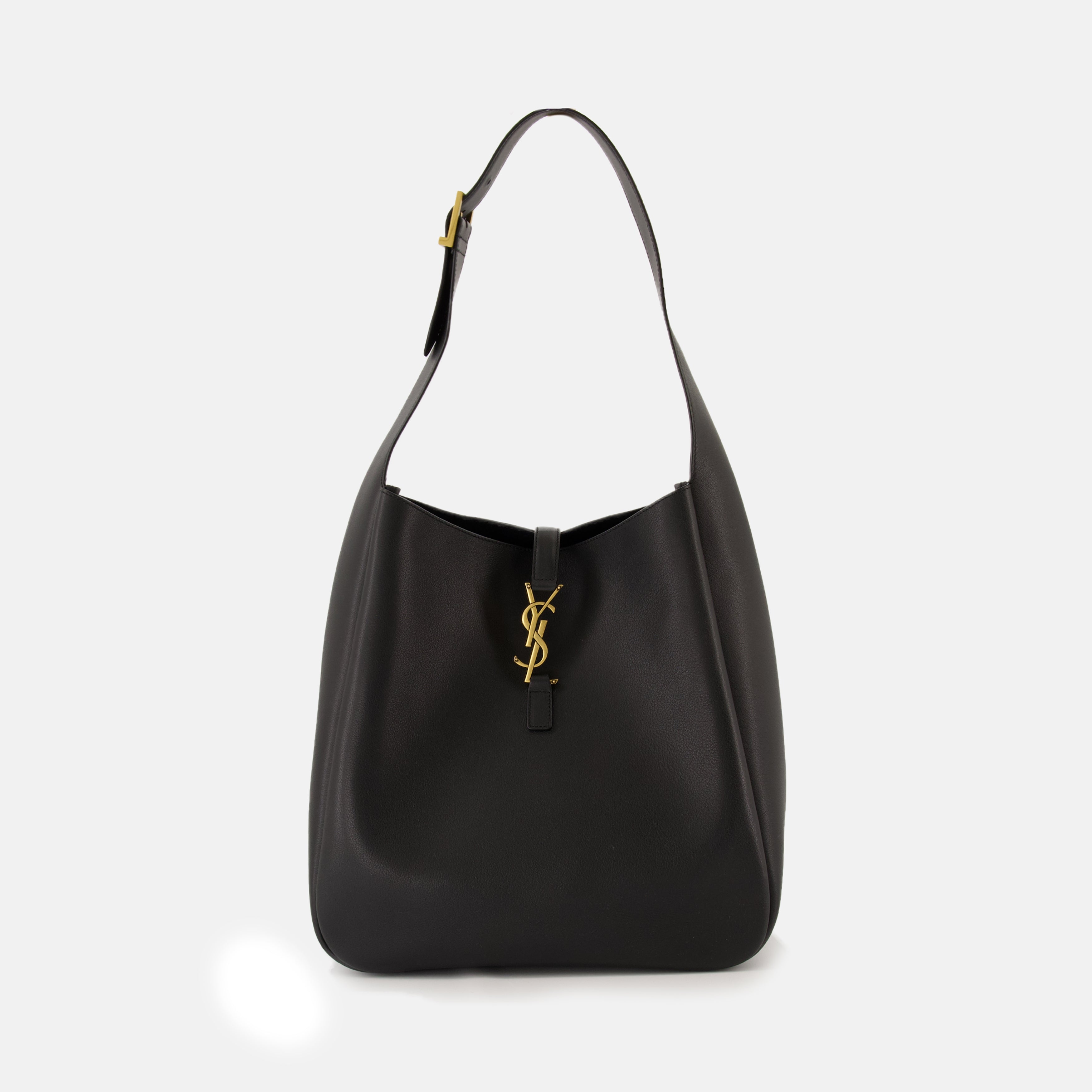 Image de l'article Sac le 5 à 7 large de la marque Saint Laurent pour Femme - Saison Automne-Hiver 2025 - Vue de Face