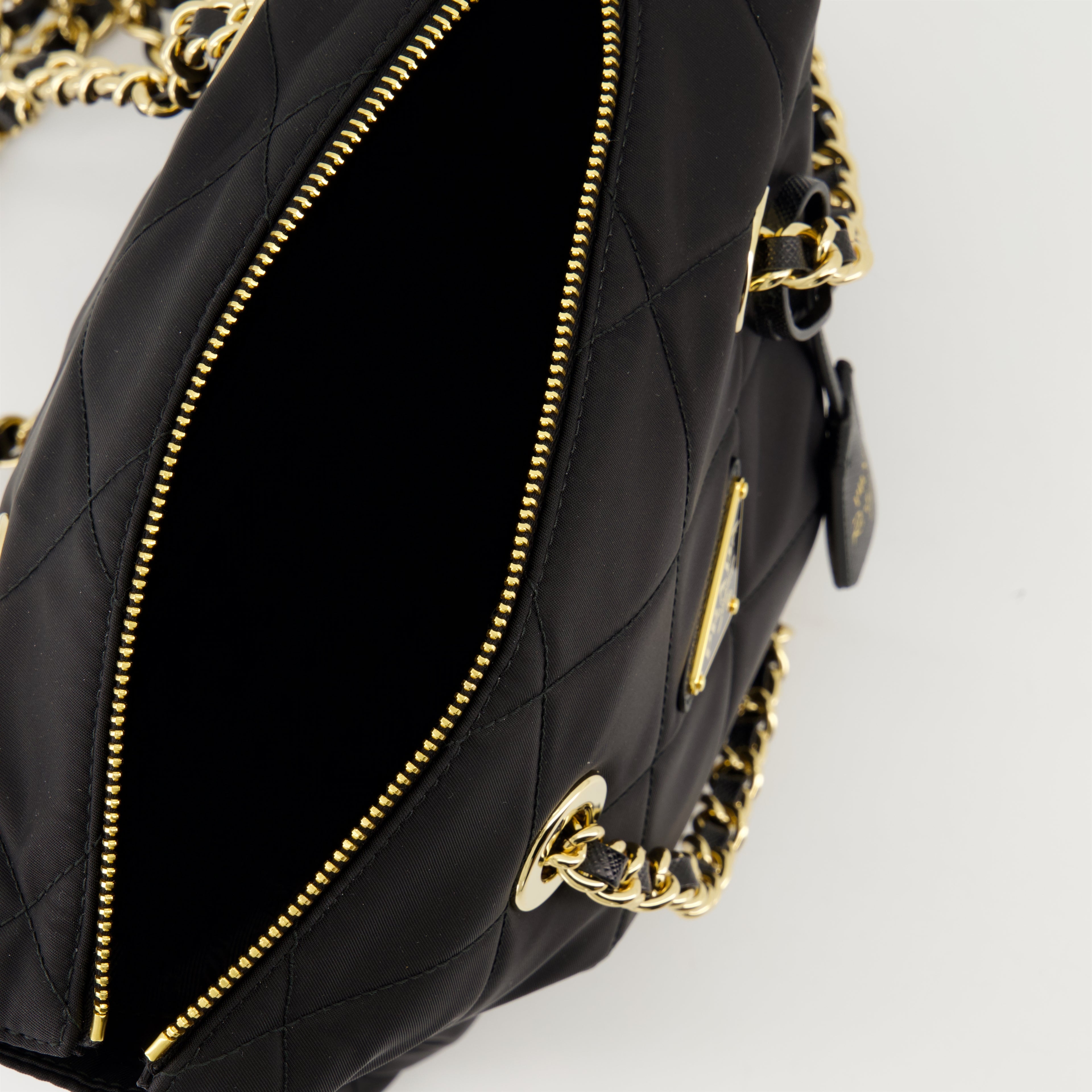 Sacs à main et épaule Sac cabas en Re-Nylon Prada Noir Femme