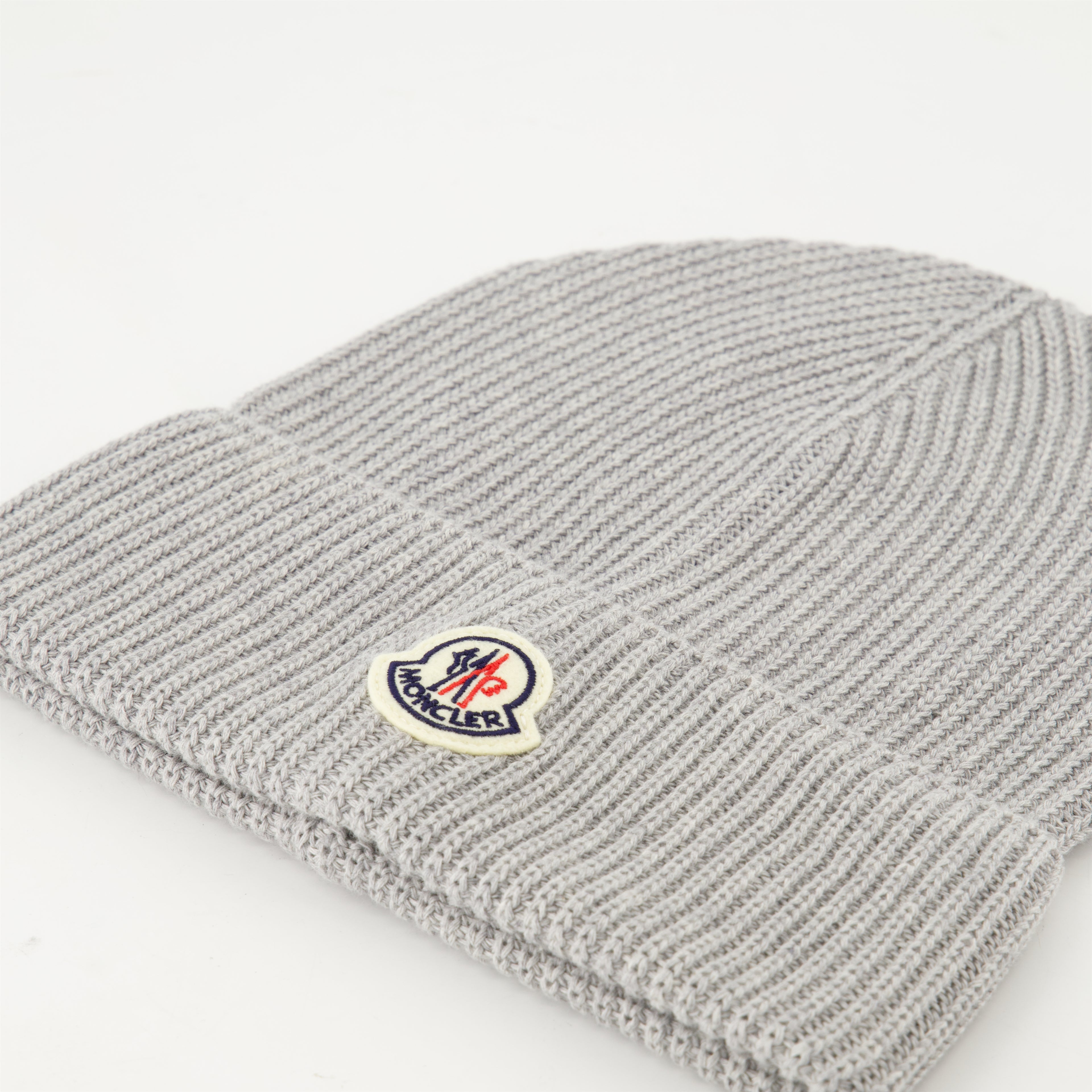 Hats, caps and beanies Gray Knit Beanie Moncler Gray Homme