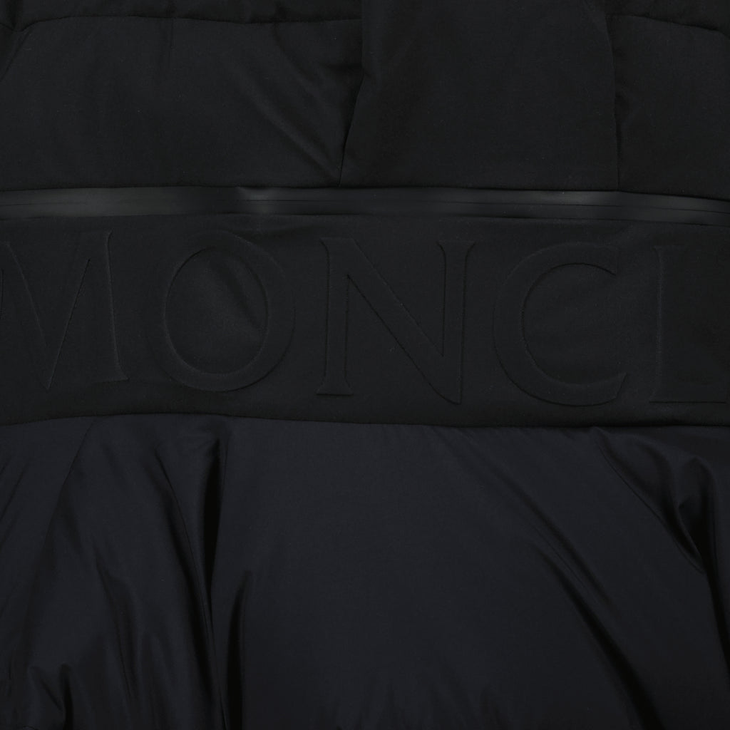 Image of the Moncler Forez Jacket for Men - Autumn-Winter 2025 Season - Detailed View_3