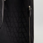 Sacs cabas Cabas en nylon iconographe Valentino Garavani Noir Homme