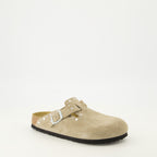 Image de l'article Mules Boston de la marque Birkenstock pour Femme - Saison Automne-Hiver 2025 - Vue trois quarts avant droite