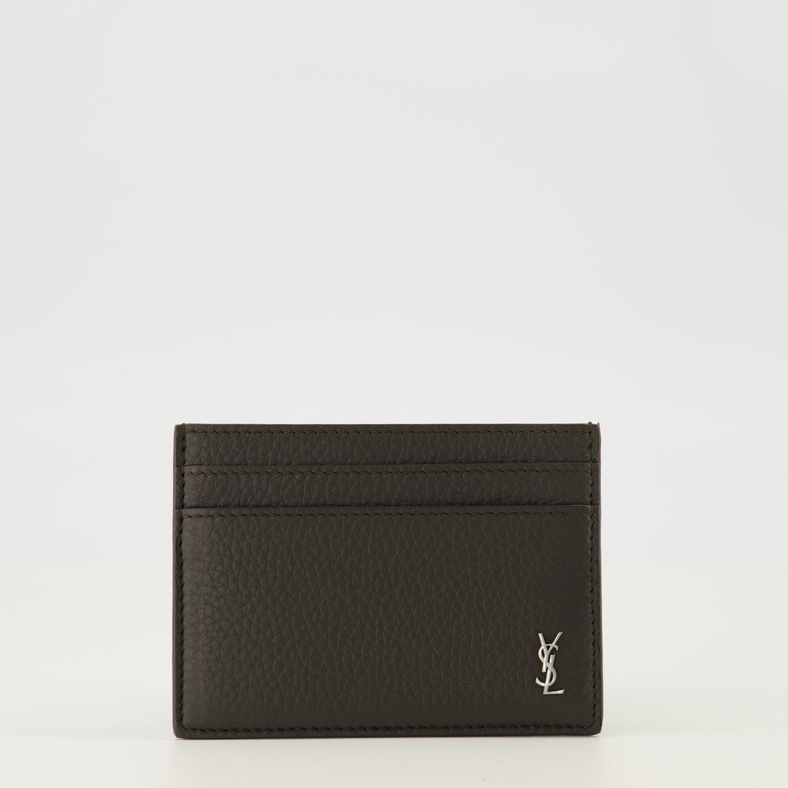 Image de l'article Porte-cartes Tiny Cassandre noir de la marque Saint Laurent pour Homme - Saison Printemps-Été 2026 - Vue de Face