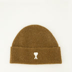 Imagem do gorro Ami de coeur da marca Ami PARIS para Unisex - Temporada Outono-Inverno 2025 - Vista Frontal