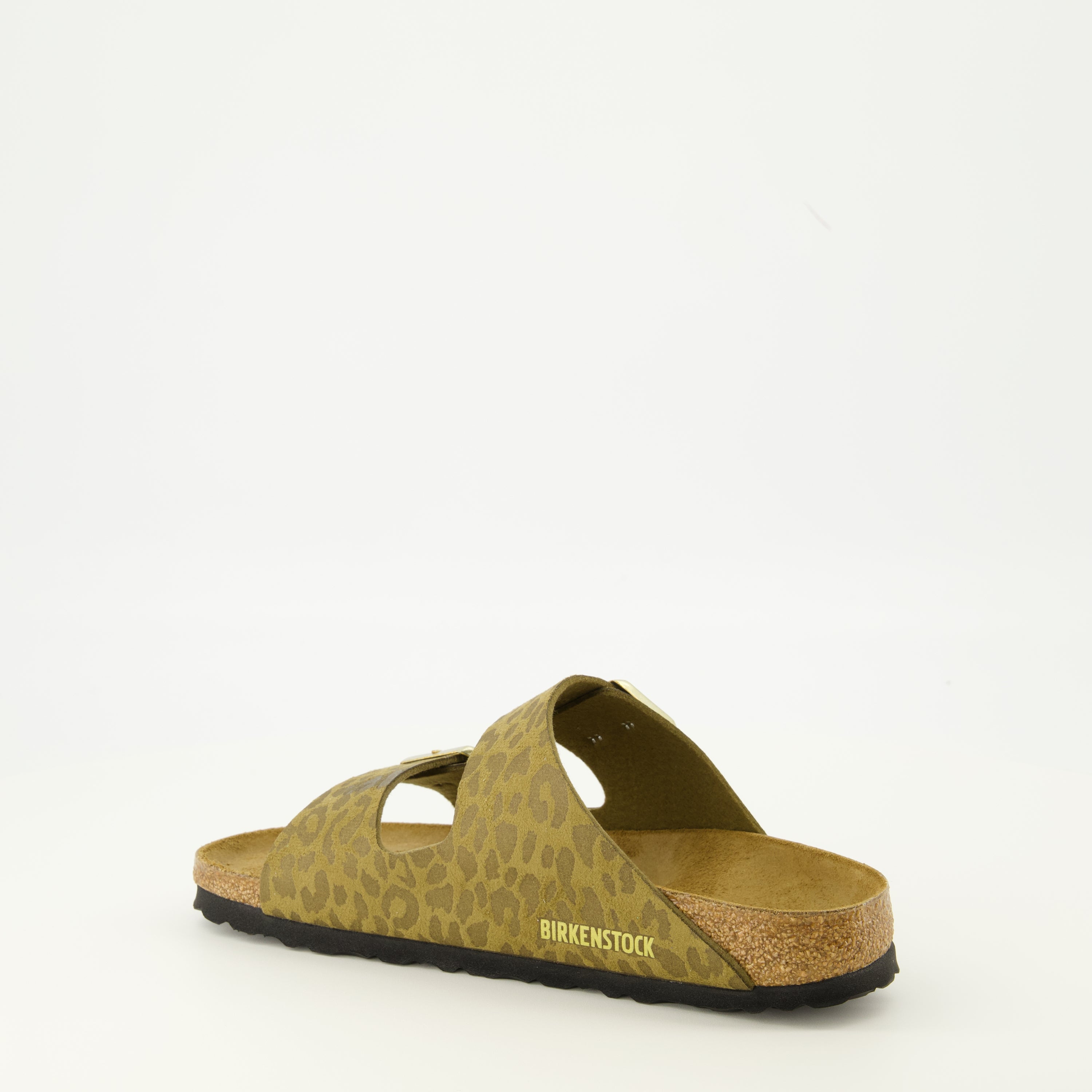 Immagine delle sandali Arizona del marchio Birkenstock per Donna - Stagione Autunno-Inverno 2025 - Vista tre quarti destra posteriore