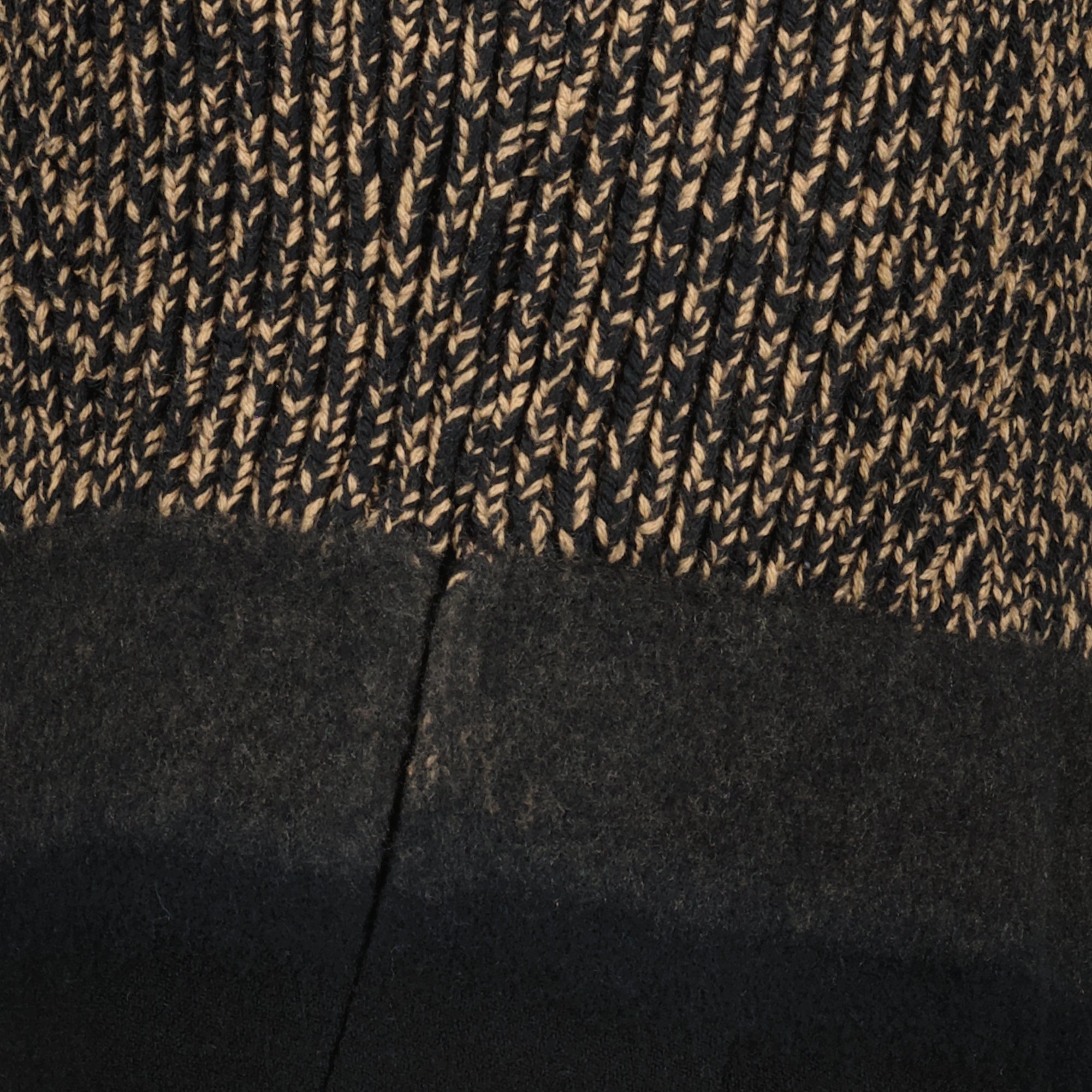 Image de l'article Robe longue en laine noir de la marque Prada pour Femme - Saison Automne-Hiver 2025 - Vue détaillée_2