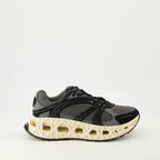 Image de l'article Baskets B35 grise de la marque Dior pour Homme - Saison Printemps-Été 2026 - Vue latérale droite