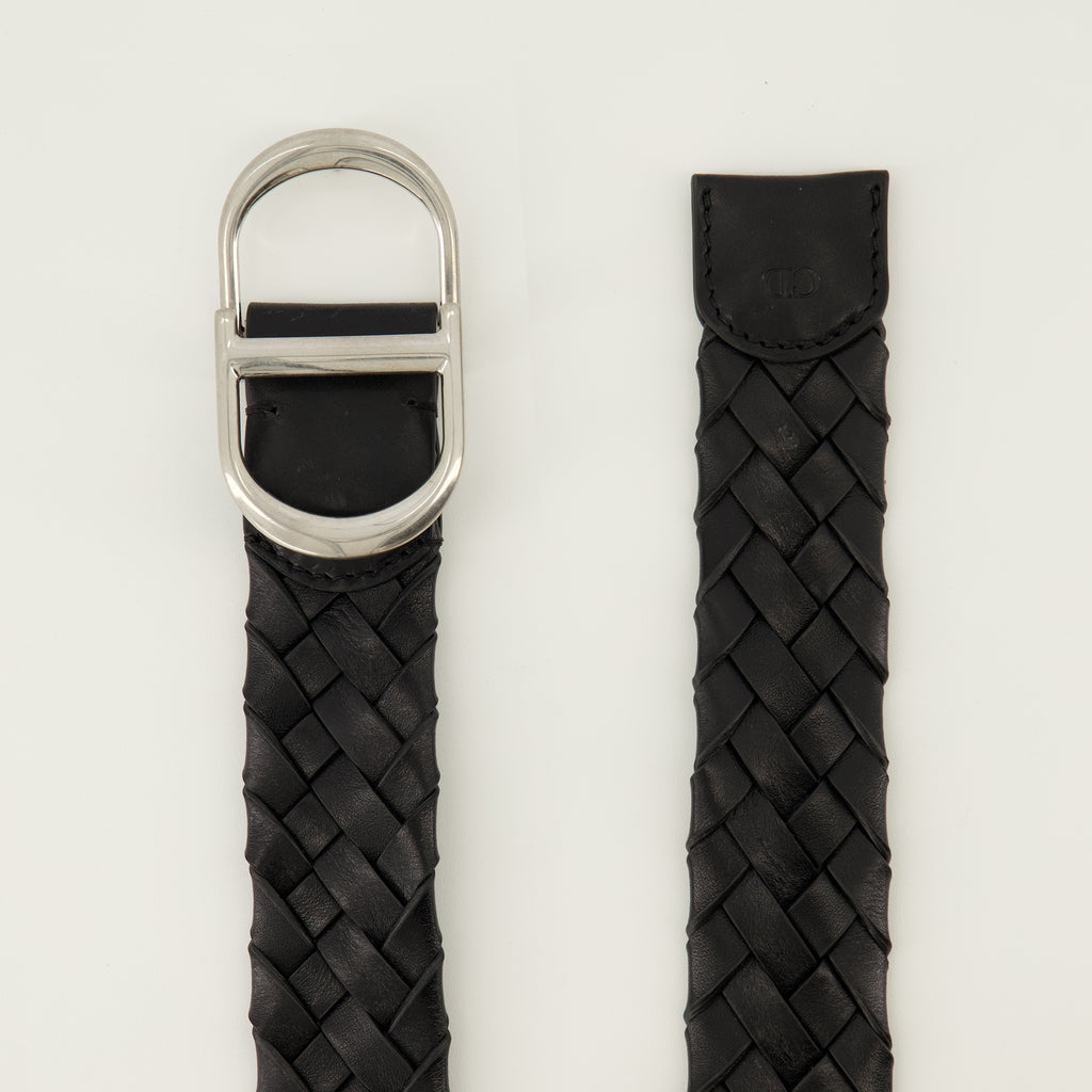 Image of the article Black woven CD belt by Dior for Men - Spring-Summer 2026 - Detailed View 2