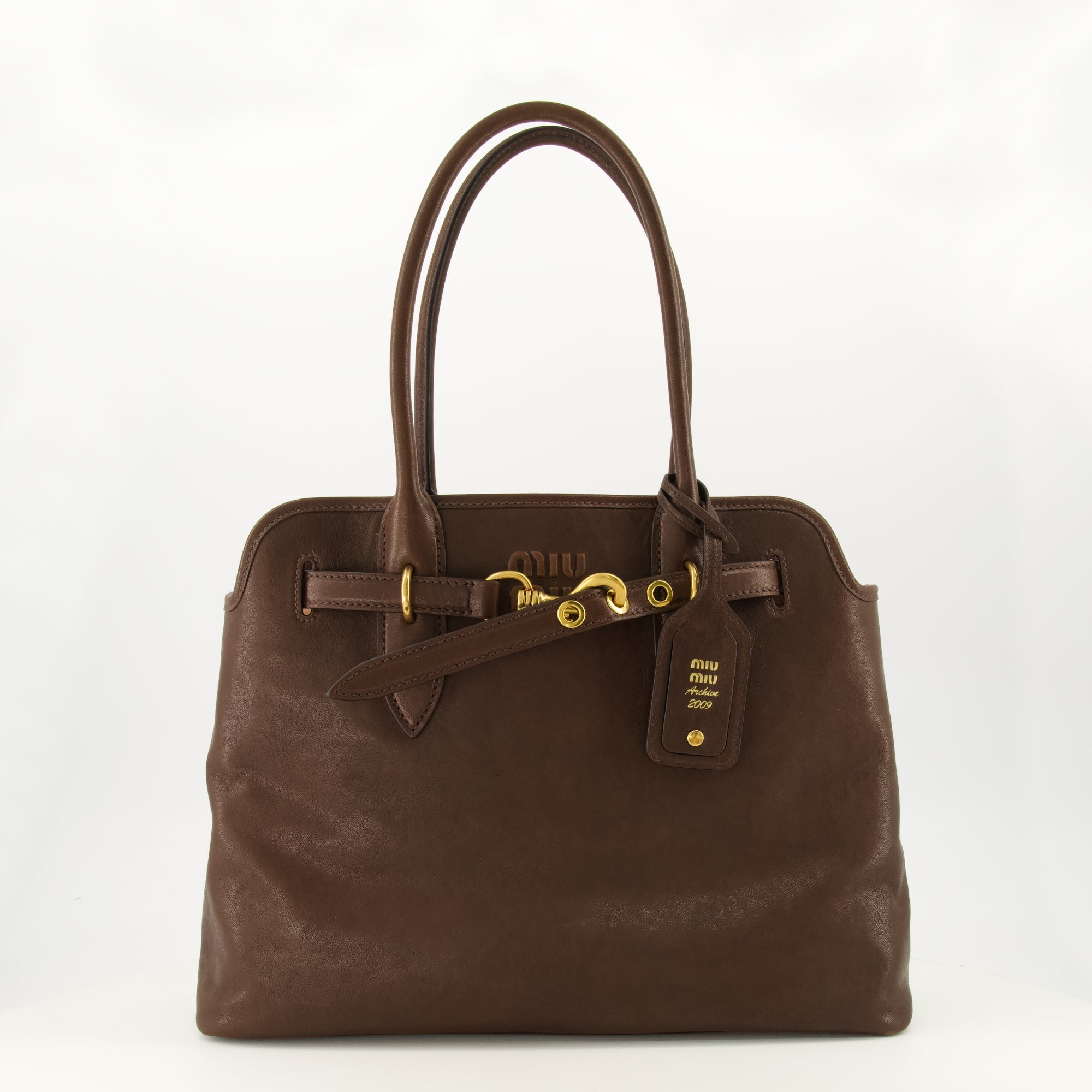 Sacs à main et épaule Sac Aventure en cuir nappa marron Miu Miu Marron Femme