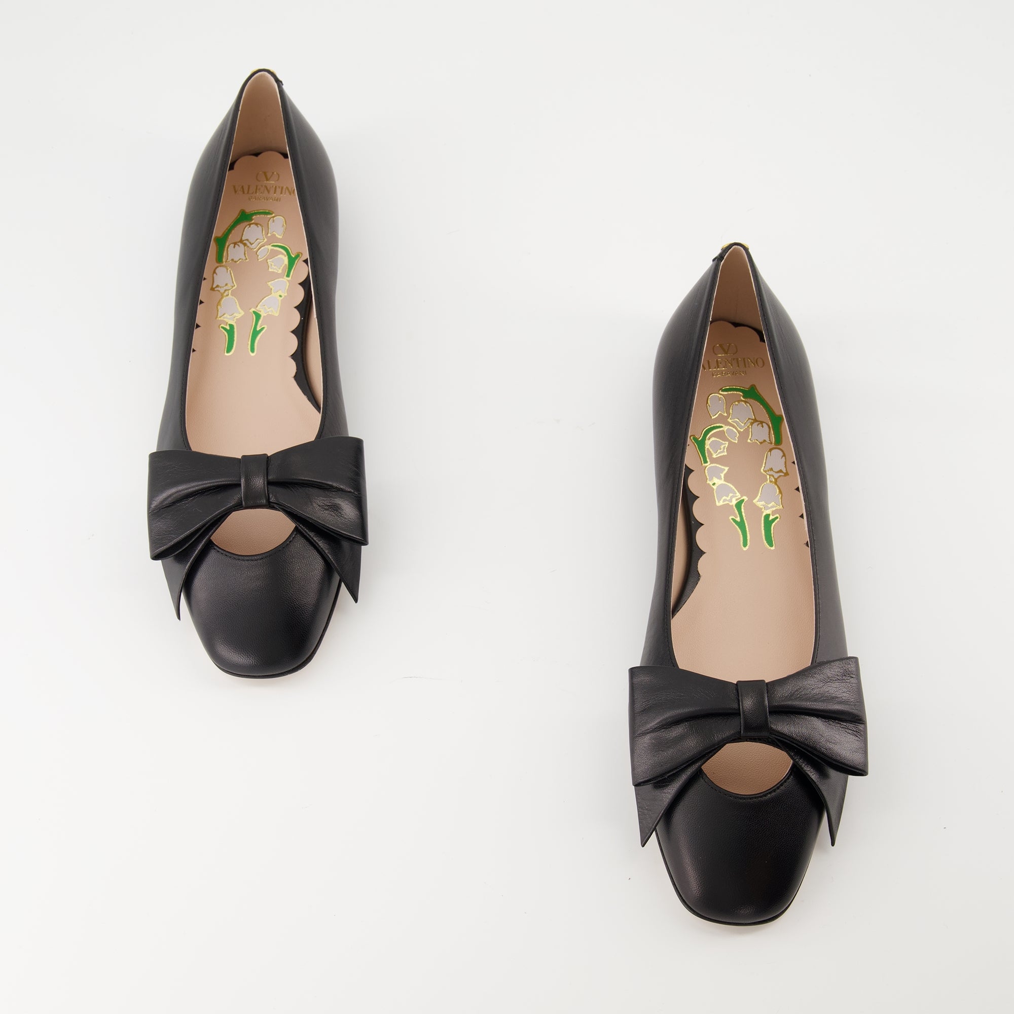 Chaussures plates Bowow Flats Valentino Garavani Noir Femme