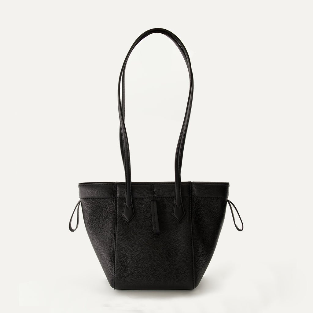 버킷백 펜디 오리가미 미니백 Fendi 검은색 Femme
