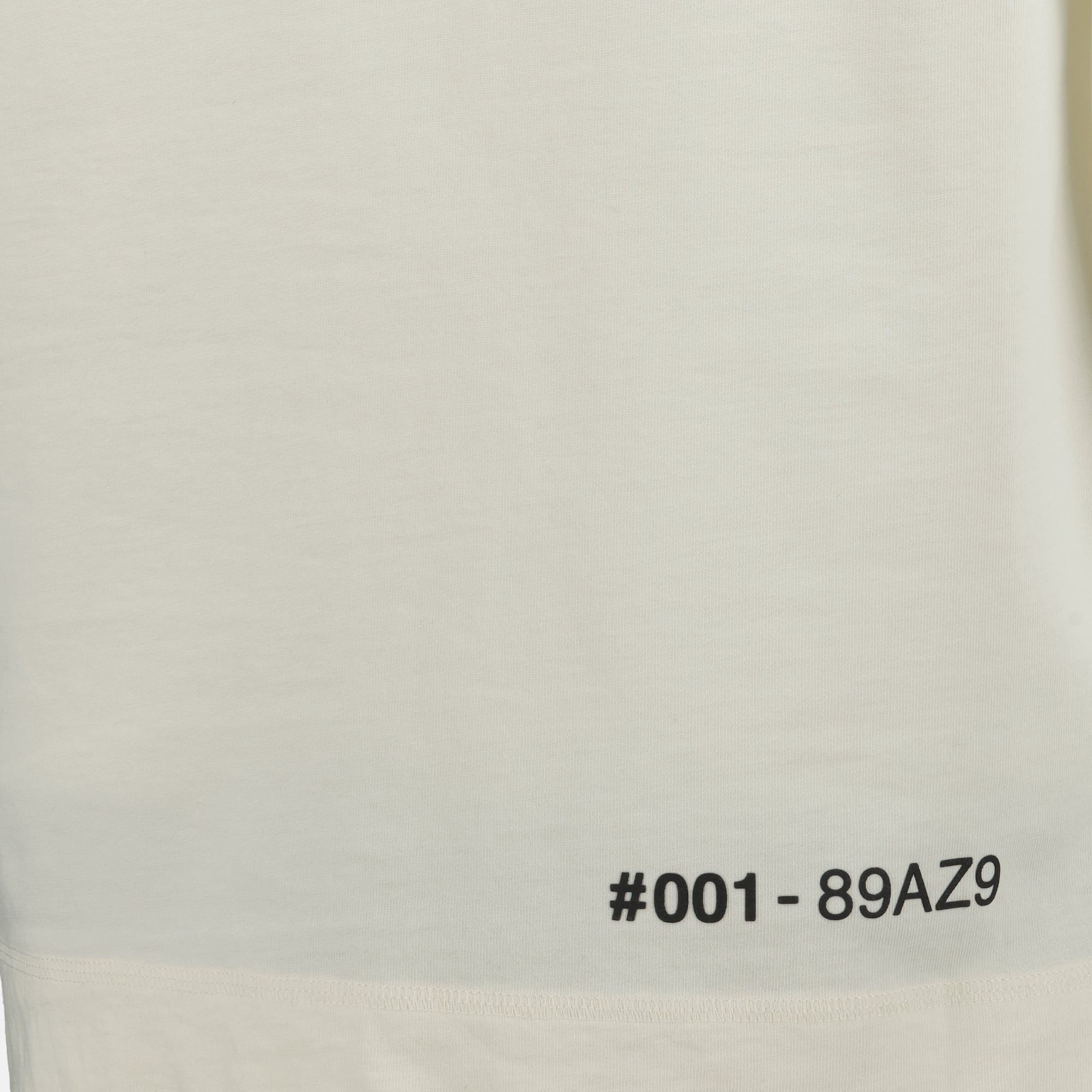 Image de l'article T-shirt à logo beige de la marque Moncler Grenoble pour Homme - Saison Automne-Hiver 2025 - Vue détaillée_2