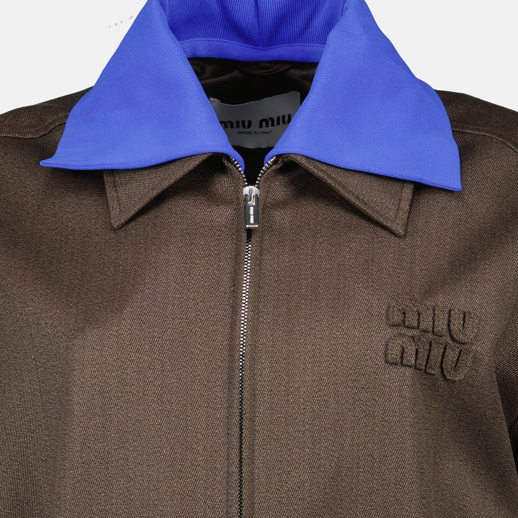 Image of the brown wool jacket from the brand Miu Miu for Women - Spring-Summer 2026 - Detailed View_1