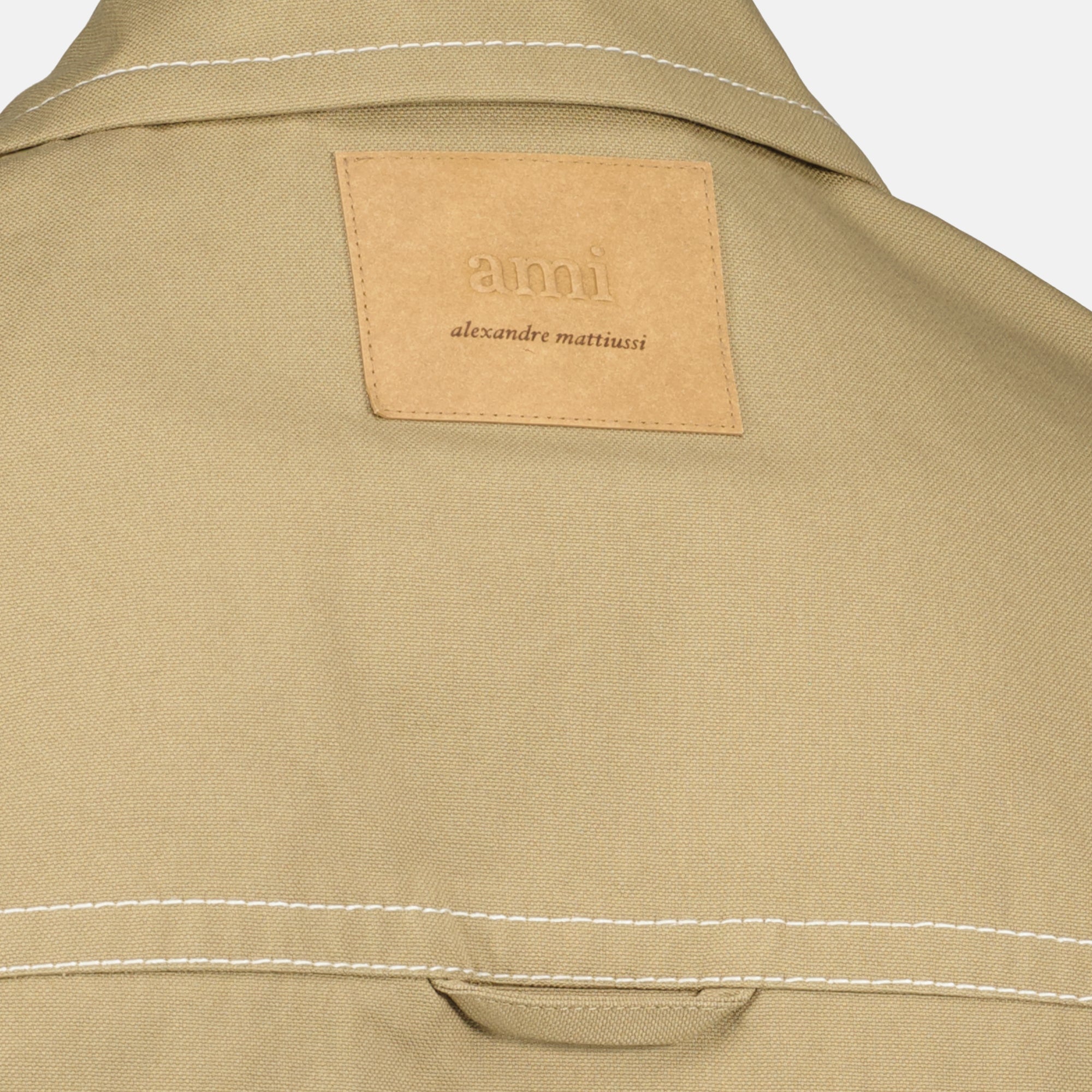 Image de l'article Veste Worker beige de la marque Ami PARIS pour Unisex - Saison Printemps-Été 2026 - Vue détaillée_2