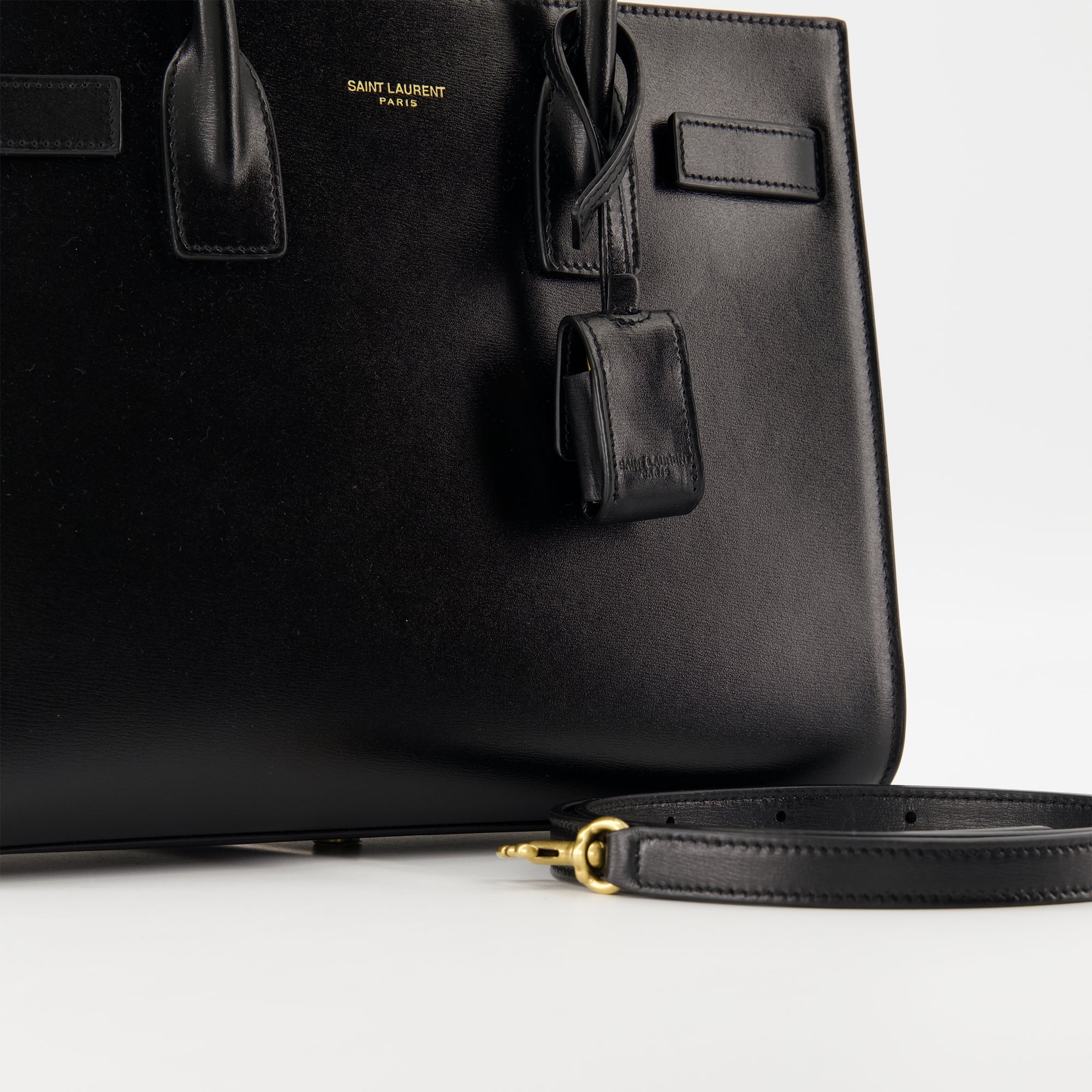 Sacs à main et épaule Sac de jour baby Saint Laurent Noir Femme