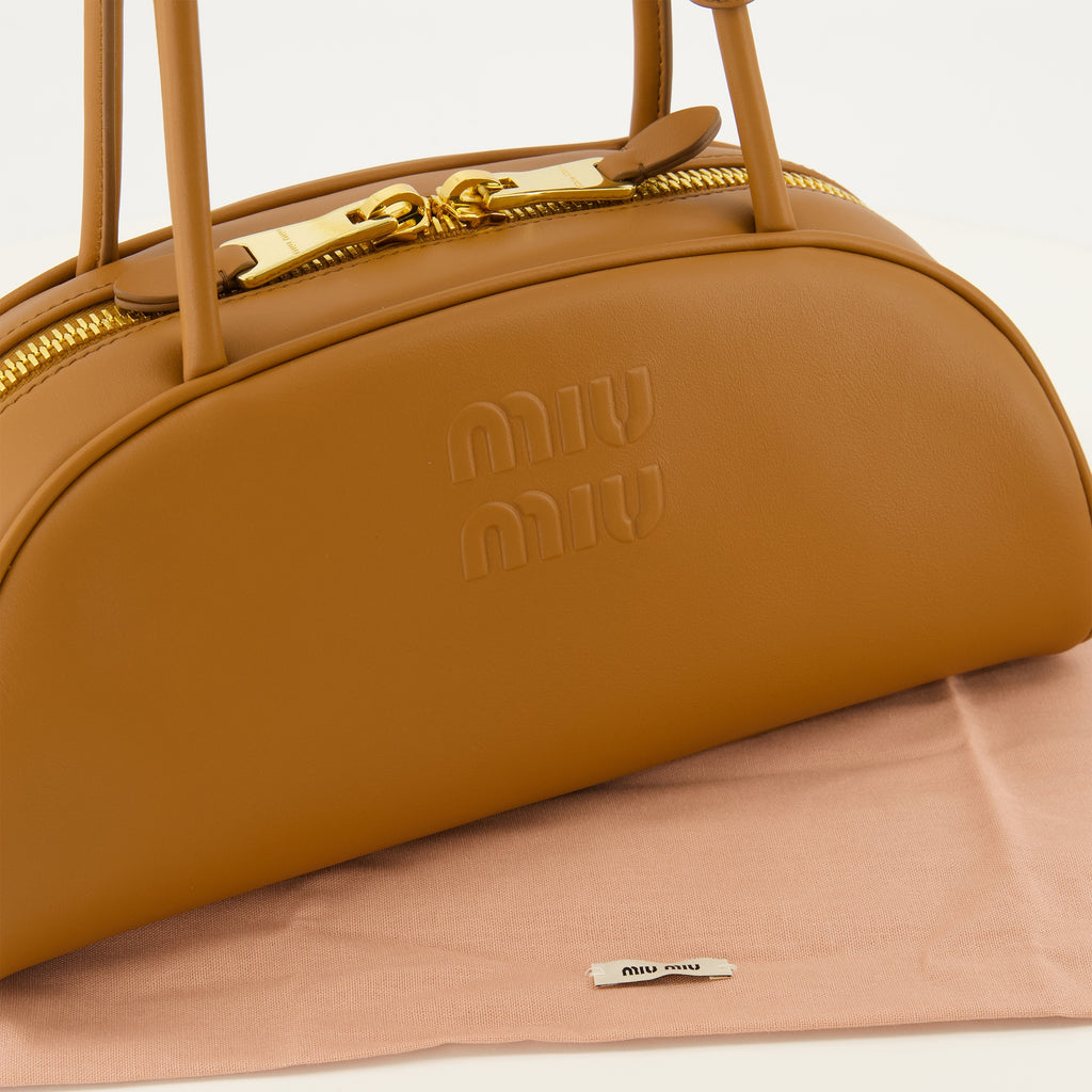Sacs à main et épaule Braune Lederhandtasche Miu Miu Marron Femme