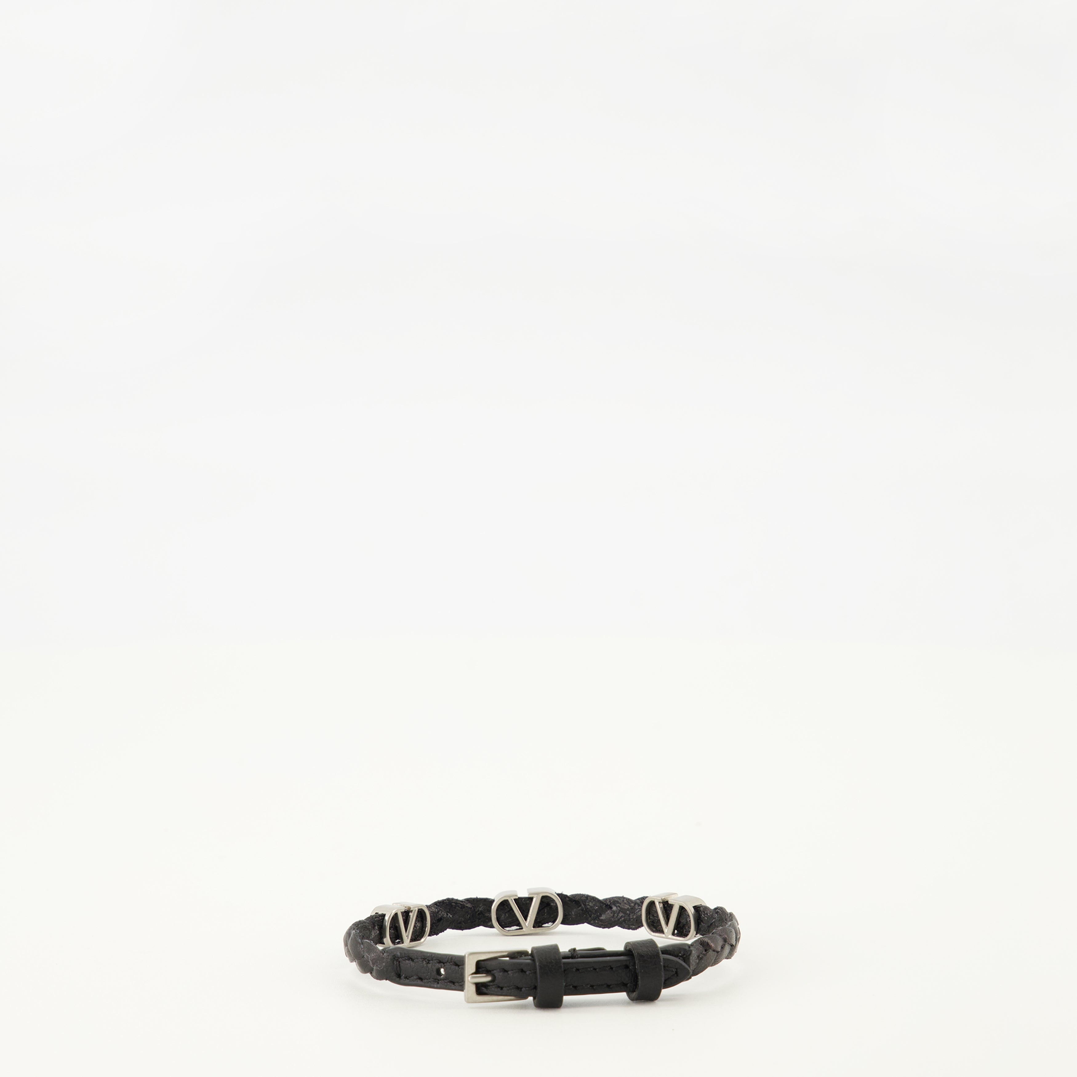 Image de l'article Bracelet en cuir Vlogo noir de la marque Valentino Garavani pour Homme - Saison Printemps-Été 2026 - Vue de Dos